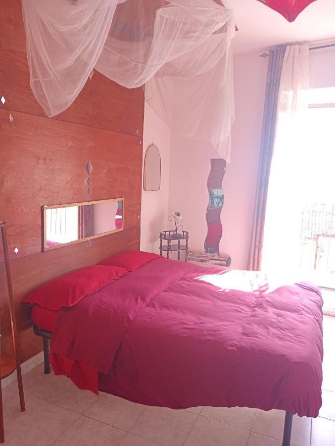Casa Vacanze Il Girasole Caltagirone Exterior photo